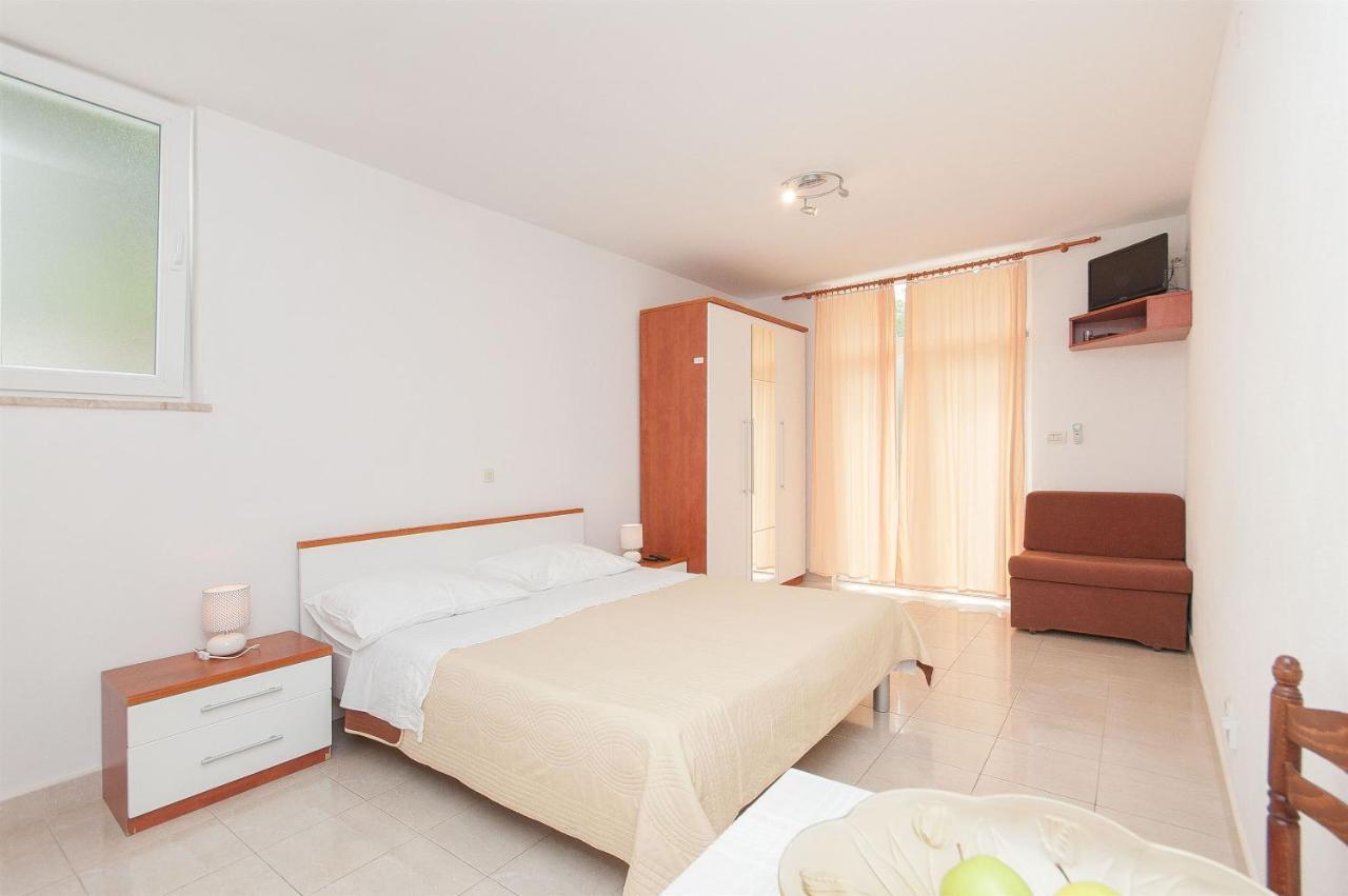 Apartments Ante Makarska Ngoại thất bức ảnh