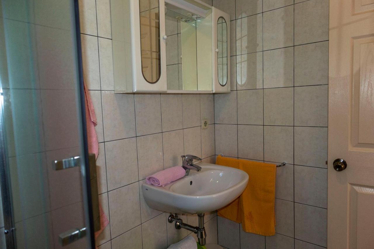 Apartments Ante Makarska Ngoại thất bức ảnh