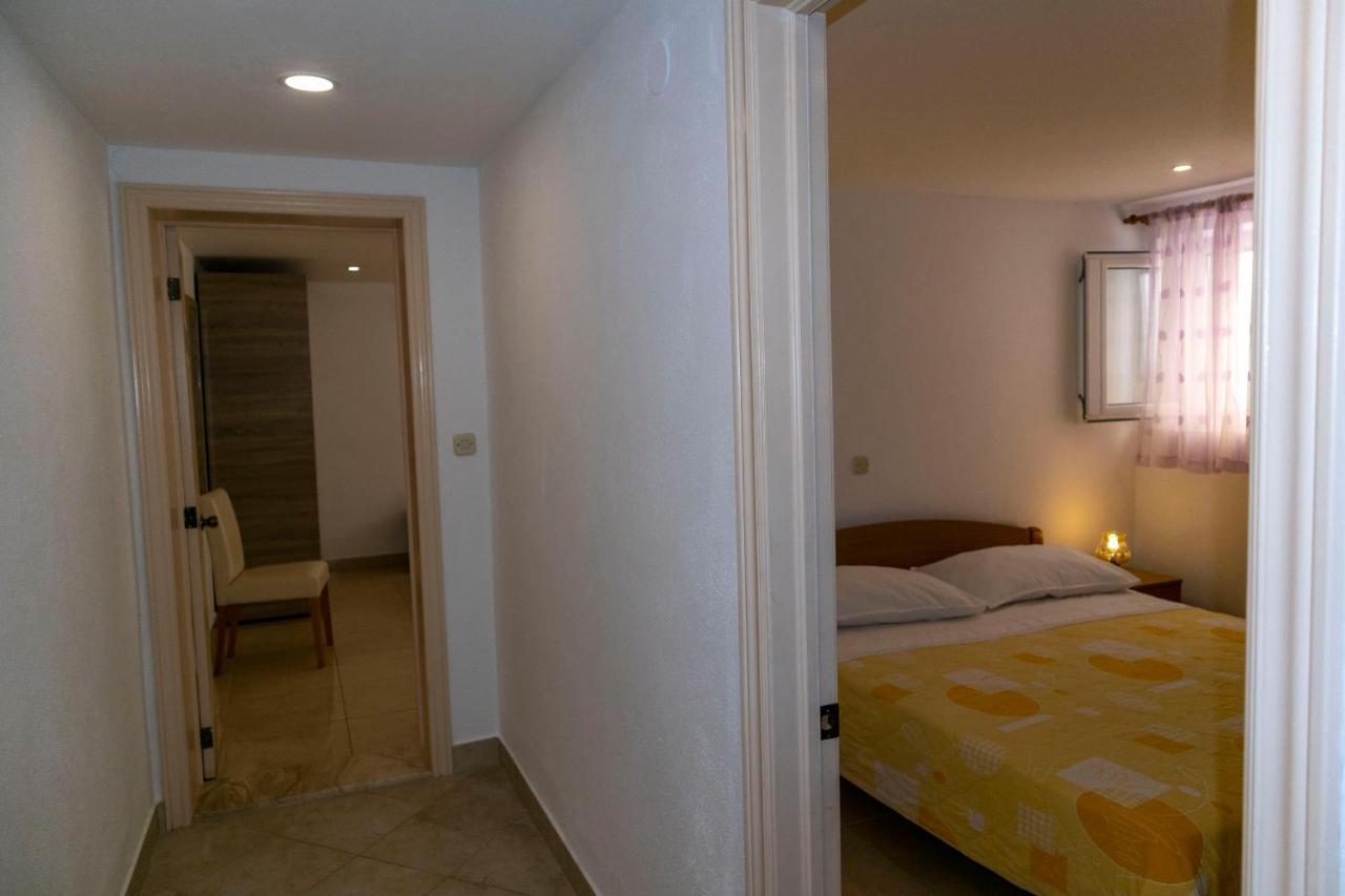 Apartments Ante Makarska Ngoại thất bức ảnh