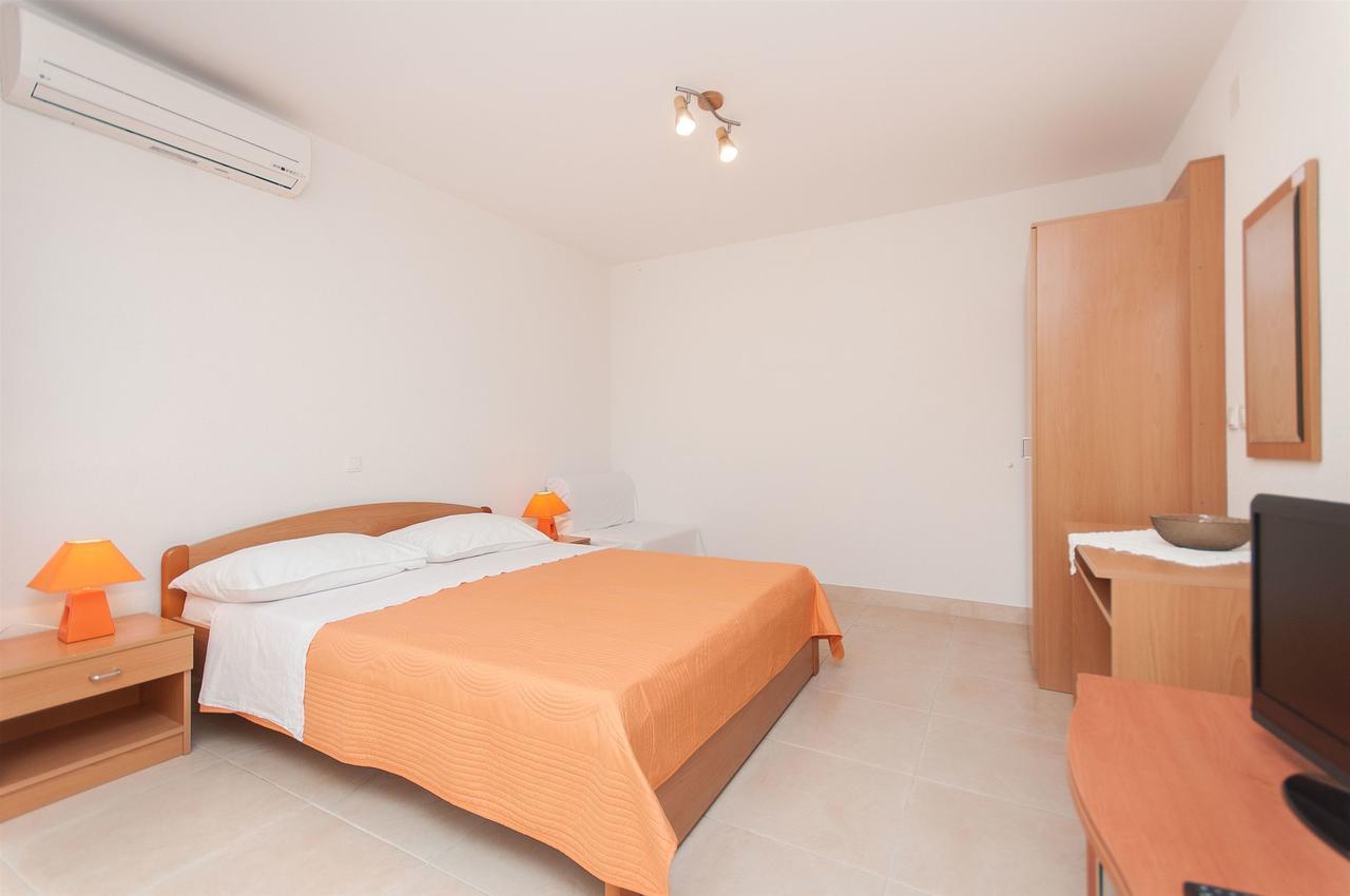 Apartments Ante Makarska Ngoại thất bức ảnh